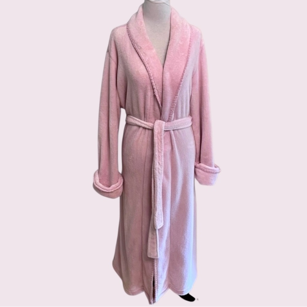 Time Out-Long Plush Pink Bathrobe-Size M– Soft & Cozy, Spa Vibes!